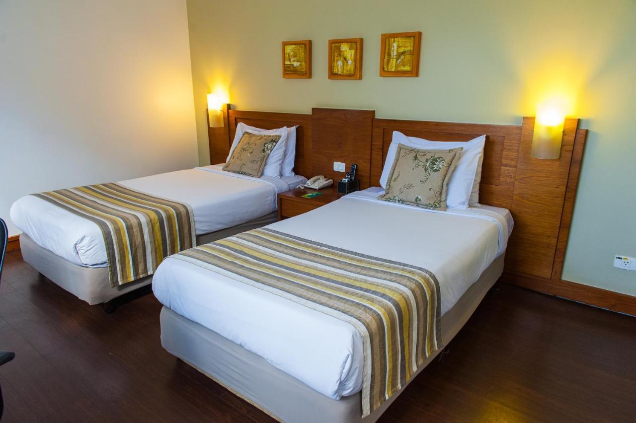 Hotel Quality Porto Alegre Zewnętrze zdjęcie